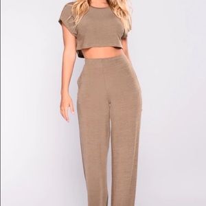 Fashion Nova Netflix & chill set in olive